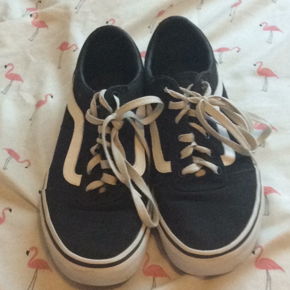 black vans